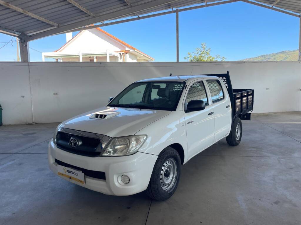 Toyota Hilux 2.5 D-4D 2WD CD