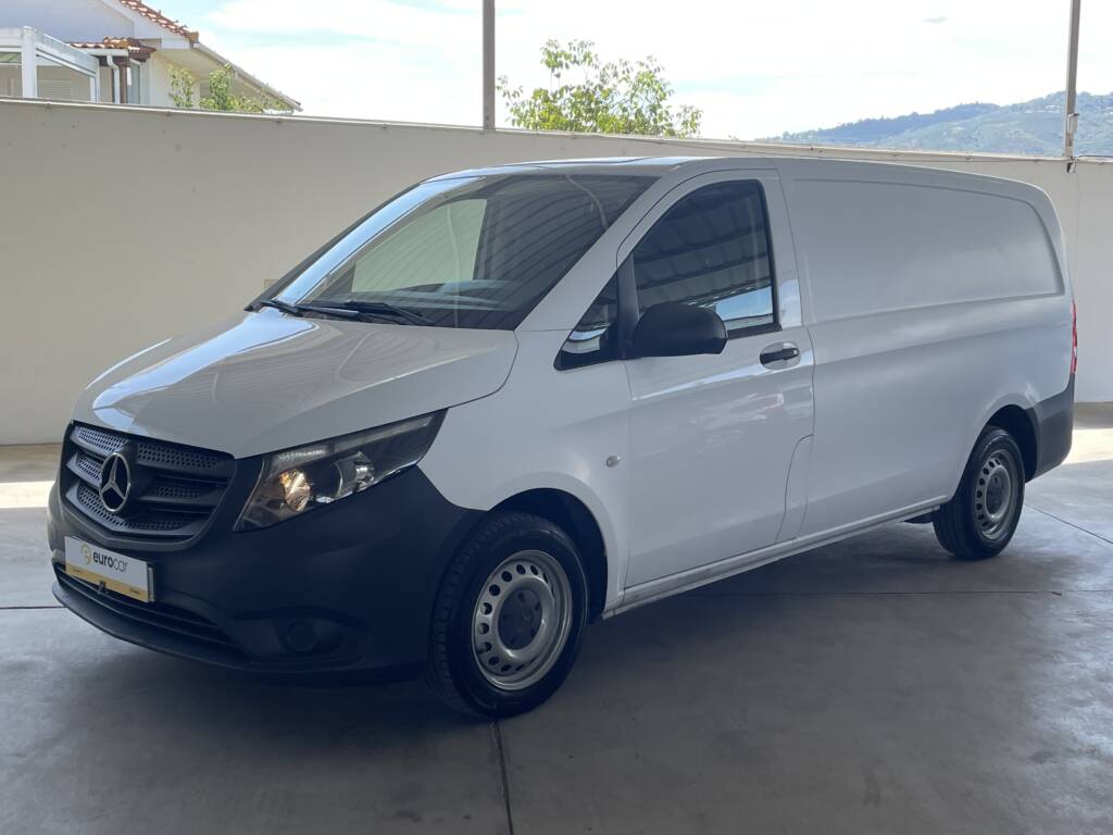 Mercedes-Benz VITO 111 CDI ISOTÉRMICA