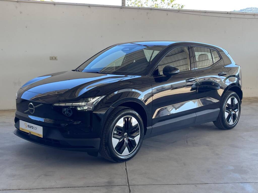 Volvo EX30 51 kWh Single Motor Black Edition