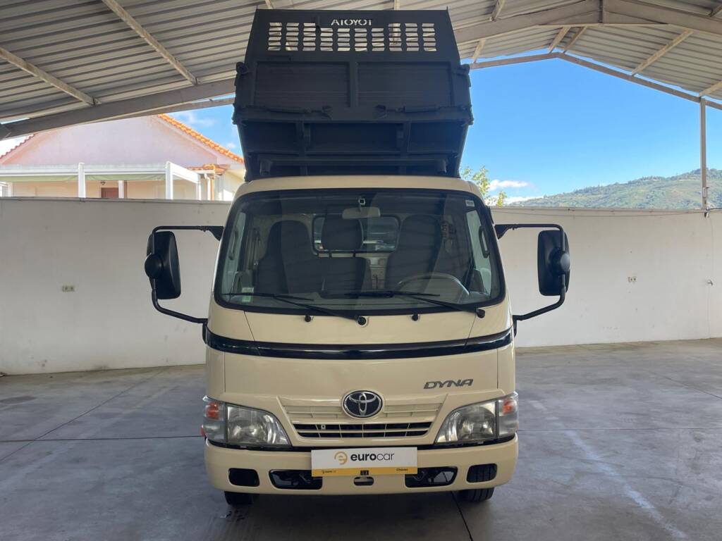 Toyota DYNA D 4D 3.0 M35.33 TRIBASCULANTE