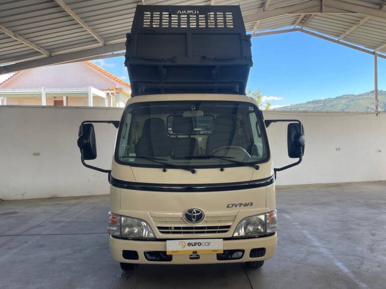 Toyota DYNA D 4D 3.0 M35.33 TRIBASCULANTE