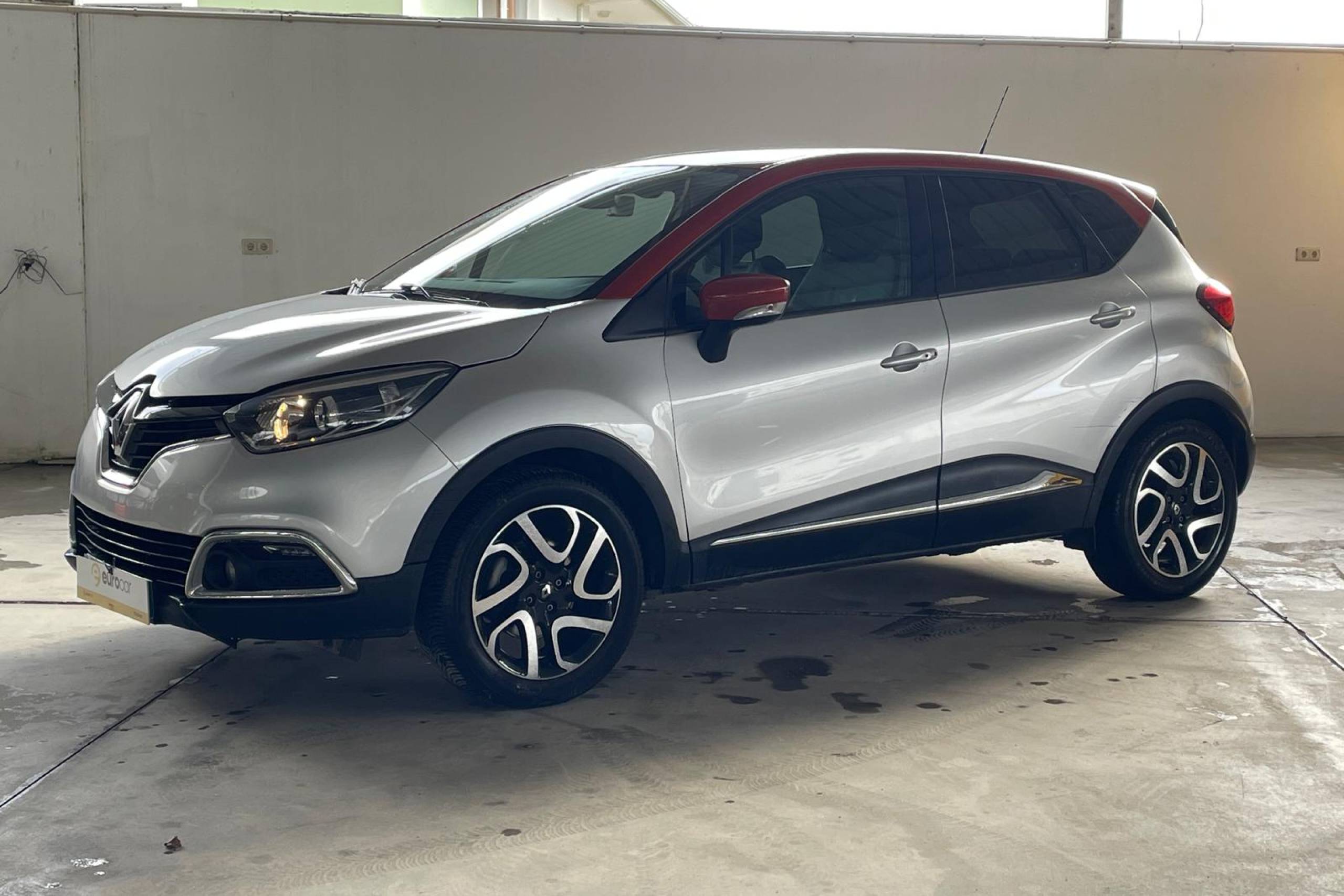 WhatsApp Image 2026-02-03 at 17.47.42 (2)