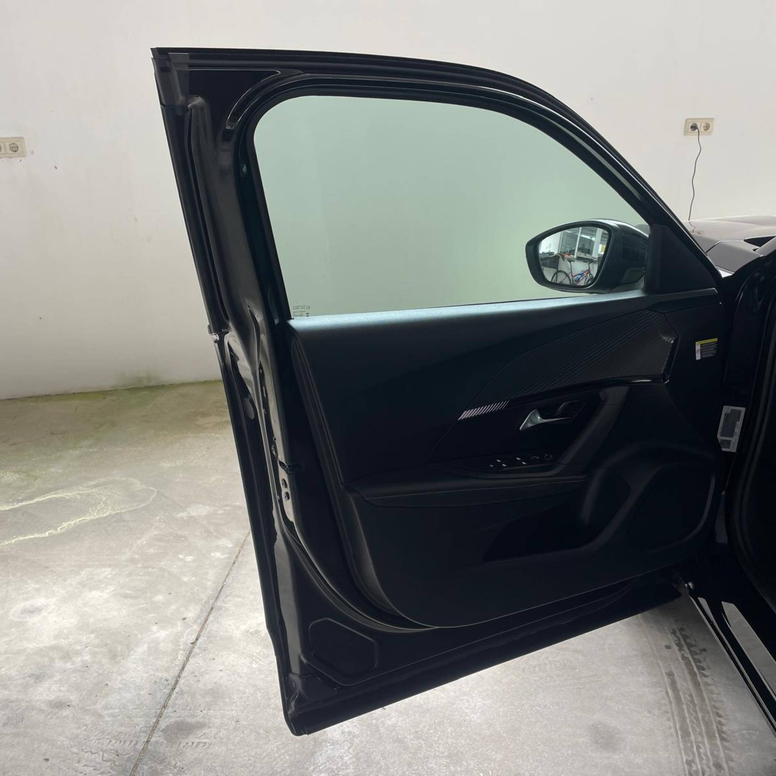 WhatsApp Image 2026-04-15 at 12.11.25 (3)